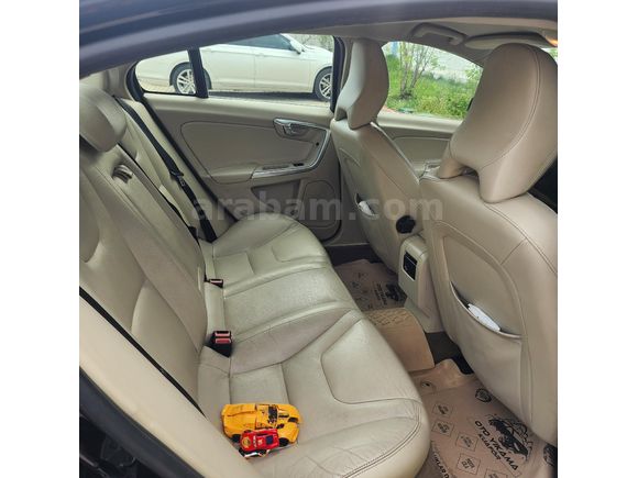 Sahibinden Volvo S60 1.6 D Advance 2014 Model