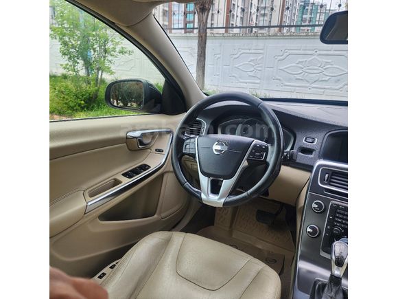 Sahibinden Volvo S60 1.6 D Advance 2014 Model