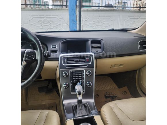 Sahibinden Volvo S60 1.6 D Advance 2014 Model
