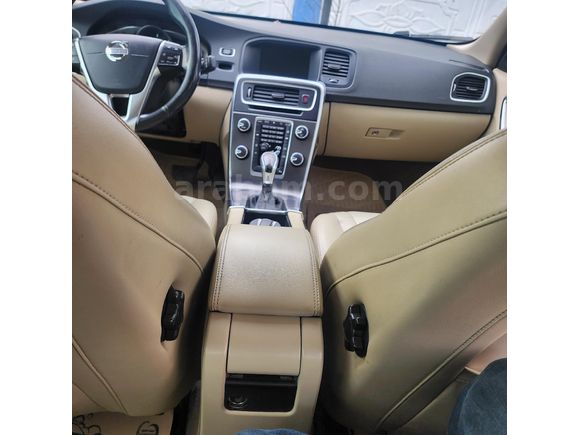 Sahibinden Volvo S60 1.6 D Advance 2014 Model