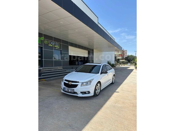 Sahibinden Chevrolet Cruze 1.6 Sport Plus 2013 Model  277.000 km Beyaz
