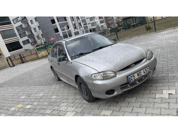 Sahibinden Hyundai Accent 1.3 GLS 1998 Model 
