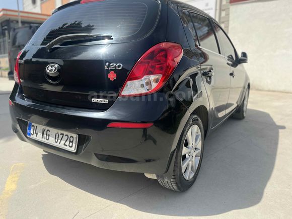 Düşük km  i20 1.4 CRDi Sense  6 ileri 