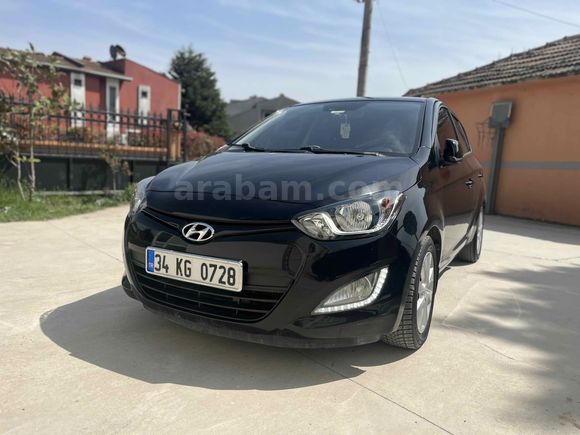 Düşük km  i20 1.4 CRDi Sense  6 ileri 