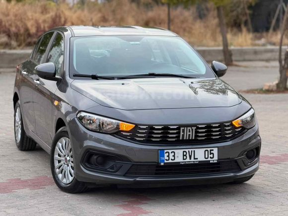 SAHİBİNDEN DÜŞÜK KM DİZEL OTOMATİK ÇOK TEMİZ