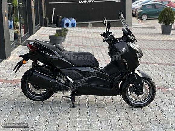 4.900'DE SIFIRDAN FARKSIZ YAMAHA X-MAX TECHMAX MAT SİYAH