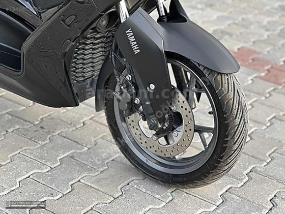 4.900'DE SIFIRDAN FARKSIZ YAMAHA X-MAX TECHMAX MAT SİYAH