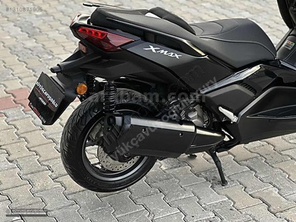 4.900'DE SIFIRDAN FARKSIZ YAMAHA X-MAX TECHMAX MAT SİYAH