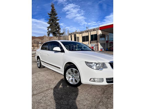 Sahibinden Skoda SuperB 1.6 TDI Comfort 2012 Model Hatasız Boyasız Değişensiz