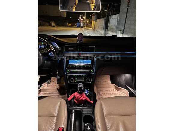 Sahibinden Skoda SuperB 1.6 TDI Comfort 2012 Model Hatasız Boyasız Değişensiz