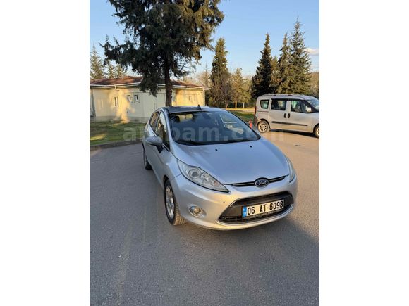 Sahibinden Ford Fiesta 1.4 TDCi Titanium 2012 Model 
