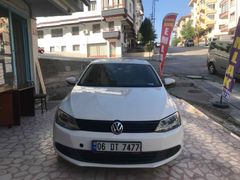 Sahibinden Volkswagen Jetta 1.6 TDi Trendline 2012 Model Ankara 120.000km Beyaz