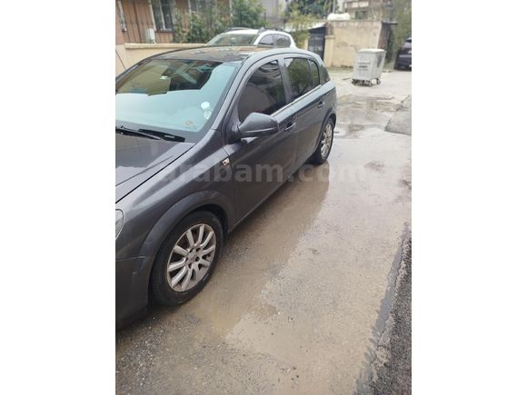 Sahibinden Opel Astra 1.6 Essentia 2012 Model  289.000 km Gri