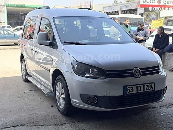 SEVİLEN AUTO dan VOLKSWAGEN CADDY 1.6 TDİ DÜŞÜK KM HATASIZ