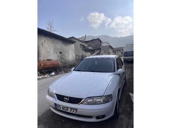 Sahibinden Opel Vectra 1.6 GL 1999 Model 