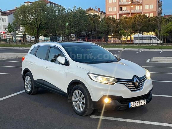 Sahibinden Renault Kadjar 1.2 TCe Touch Roof 2018 Model 
