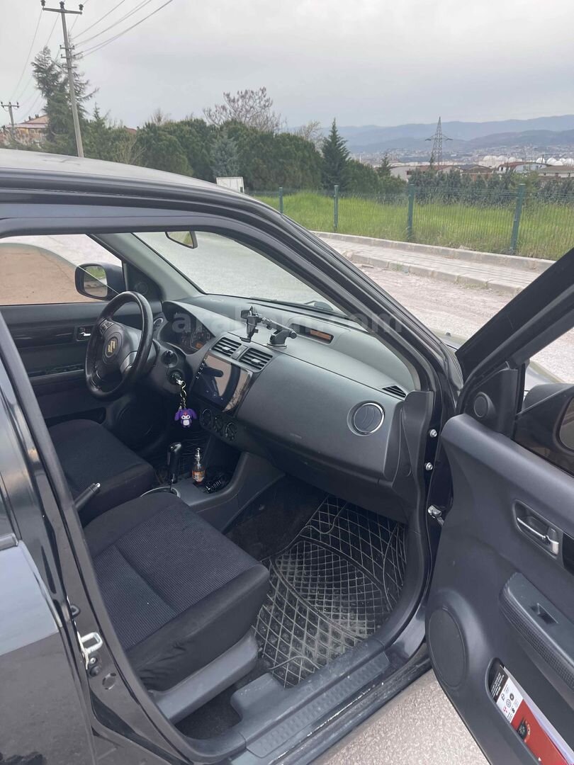 Sahibinden Suzuki Swift 1.5 AT 2007 Model Kocaeli 190.000 km Siyah 6