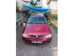 Sahibinden Renault Megane 1.6 RXi 2001 Model  400.000 km Kırmızı