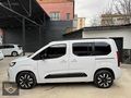 KARATUT AUTO'DAN 2024 COMBO HATASIZ 1.5 DİZEL OTOMATİK CAM TAVAN