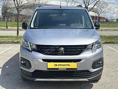 ZB OTOMOTİV 2022 MODEL PEUGEOT RİFTER GT HATASIZ VE EMSALSİZ KM