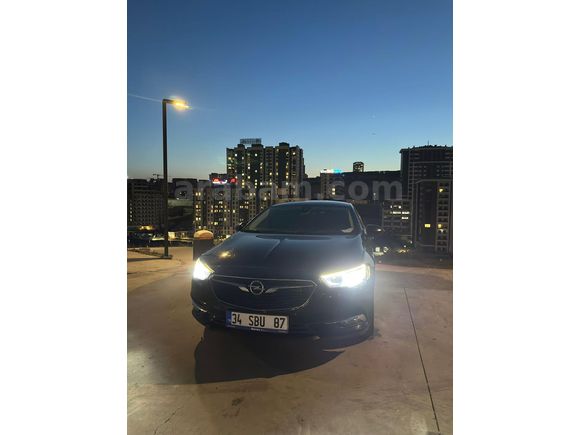 İNSİGNİA 1.6CDTİ OTAMATİK 152***KM