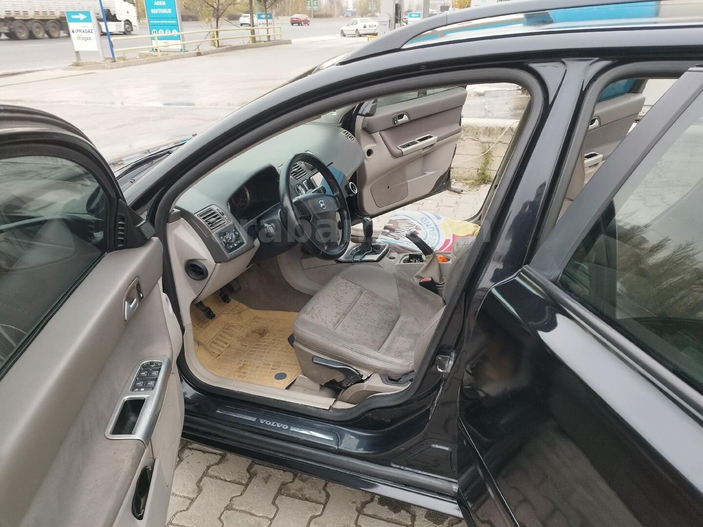 Sahibinden Volvo V50 1.6 D 2007 Model Ankara 235.000 km Siyah 7