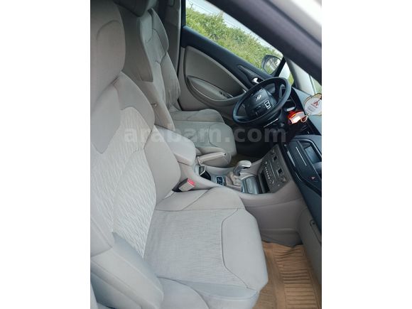 Sahibinden Citroen C5 1.6 e-HDi Confort 2012 Model  198.000 km Beyaz