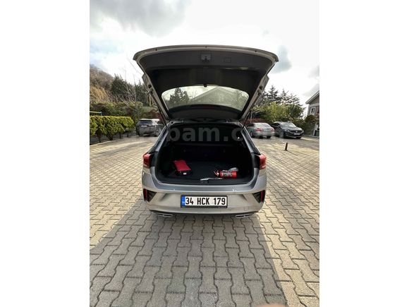 Sahibinden Volkswagen T-Roc 1.5 TSI R-Line 2023 Model 