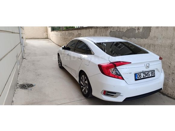 Sahibinden Honda Civic 1.6i VTEC Eco Executive 2017 Model