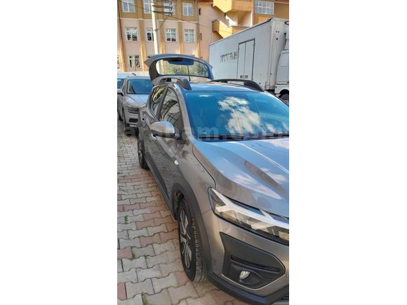 Sahibinden Dacia Sandero Stepway 1.0 Tce Expression 2025 Model 