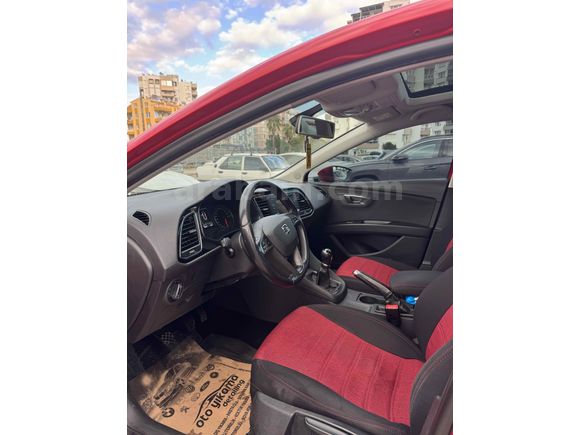 İlk sahibinden sunrooflu 16 çıkışlı Led paket leon  