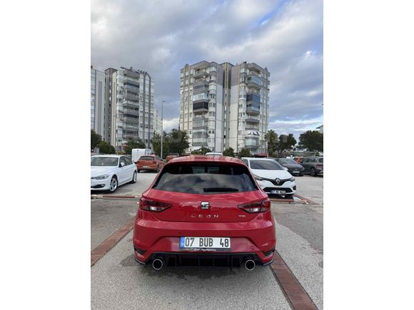 İlk sahibinden sunrooflu 16 çıkışlı Led paket leon  