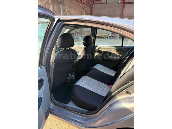Sahibinden Renault Megane 2.0 RXT 1999 Model 