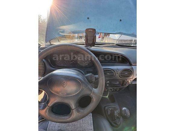 Sahibinden Renault Megane 2.0 RXT 1999 Model 