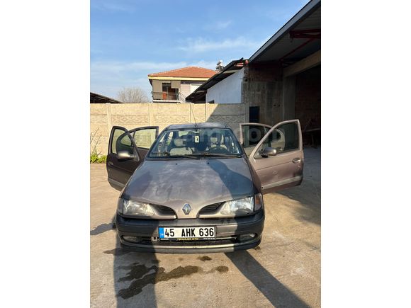 Sahibinden Renault Megane 2.0 RXT 1999 Model 