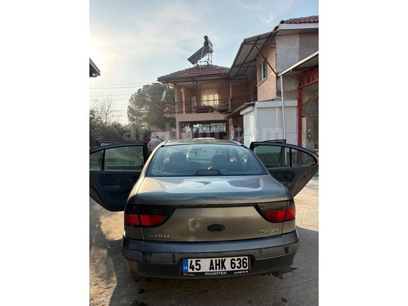 Sahibinden Renault Megane 2.0 RXT 1999 Model 