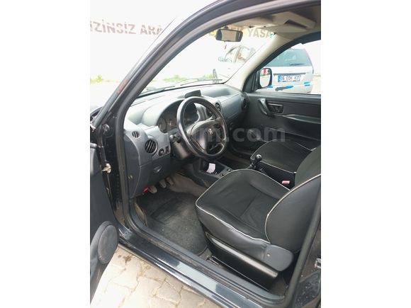Sahibinden Peugeot Partner 2.0 HDI 2006 Model