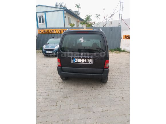 Sahibinden Peugeot Partner 2.0 HDI 2006 Model