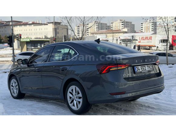 Sahibinden Skoda Octavia 1.5 e-Tec Premium 2021 Model 