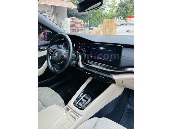 Sahibinden Skoda Octavia 1.5 e-Tec Premium 2021 Model 