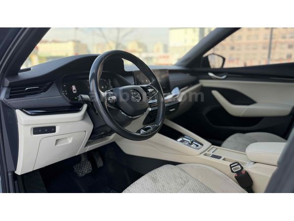 Sahibinden Skoda Octavia 1.5 e-Tec Premium 2021 Model 