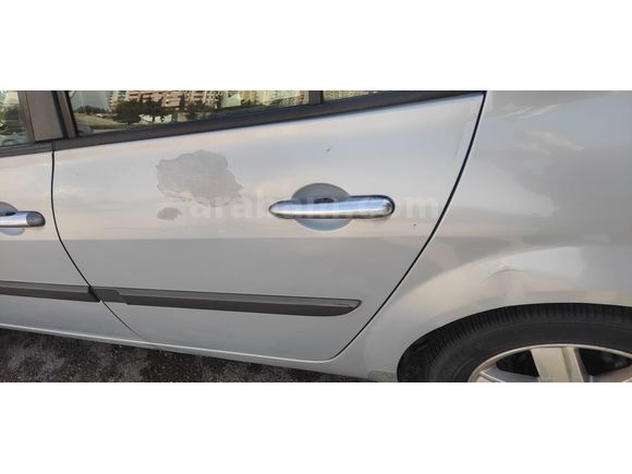 Sahibinden Renault Megane 1.6 Dynamique 2003 Model
