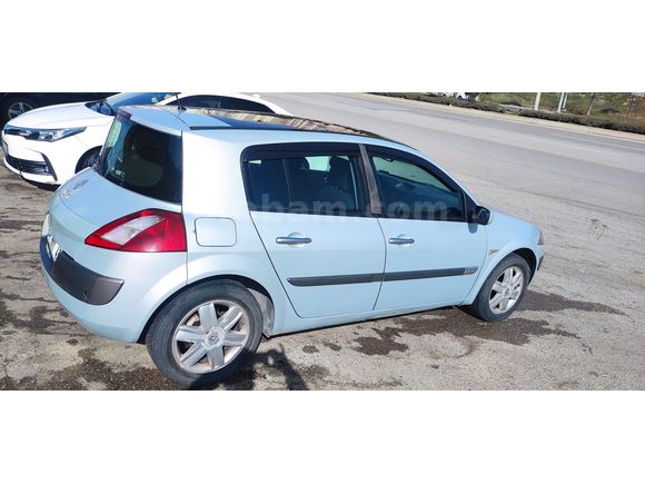 Sahibinden Renault Megane 1.6 Dynamique 2003 Model