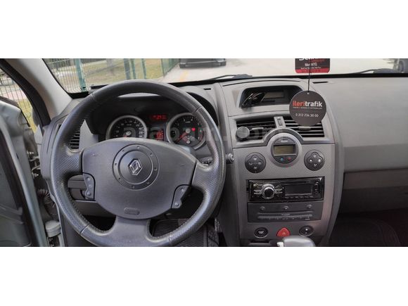 Sahibinden Renault Megane 1.6 Dynamique 2003 Model
