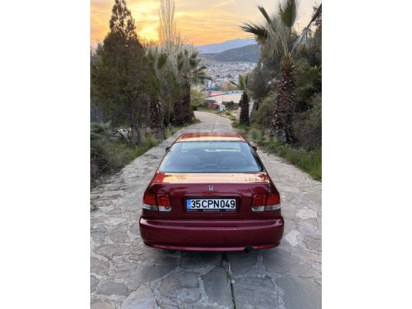 Sahibinden Honda Civic 1.4 i S 2000 Model 