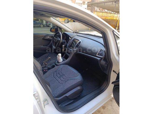 Sahibinden Opel Astra 1.3 CDTI Edition 2013 Model  280.000 km Beyaz