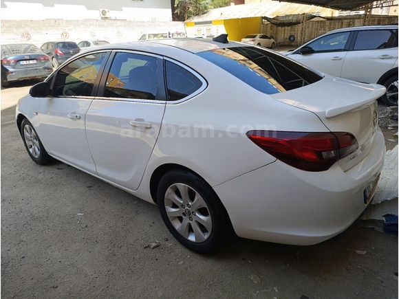 Sahibinden Opel Astra 1.3 CDTI Edition 2013 Model  280.000 km Beyaz