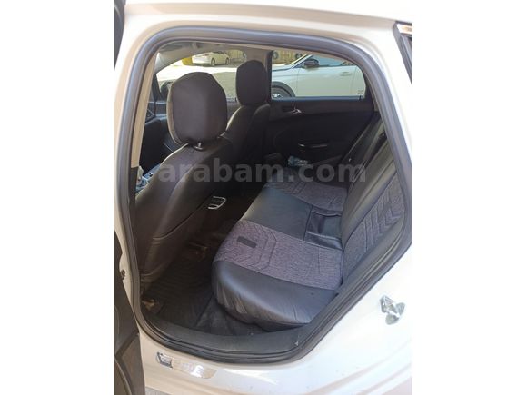 Sahibinden Opel Astra 1.3 CDTI Edition 2013 Model  280.000 km Beyaz