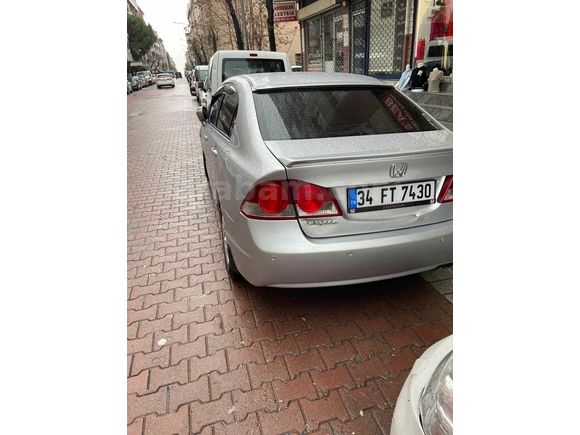 Sahibinden Honda Civic 1.6i VTEC Premium 2008 Model 