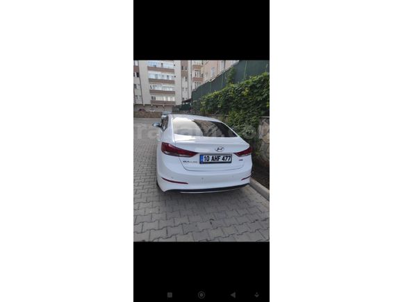 Sahibinden Hyundai Elantra 1.6 CRDi Style Plus 2017 Model